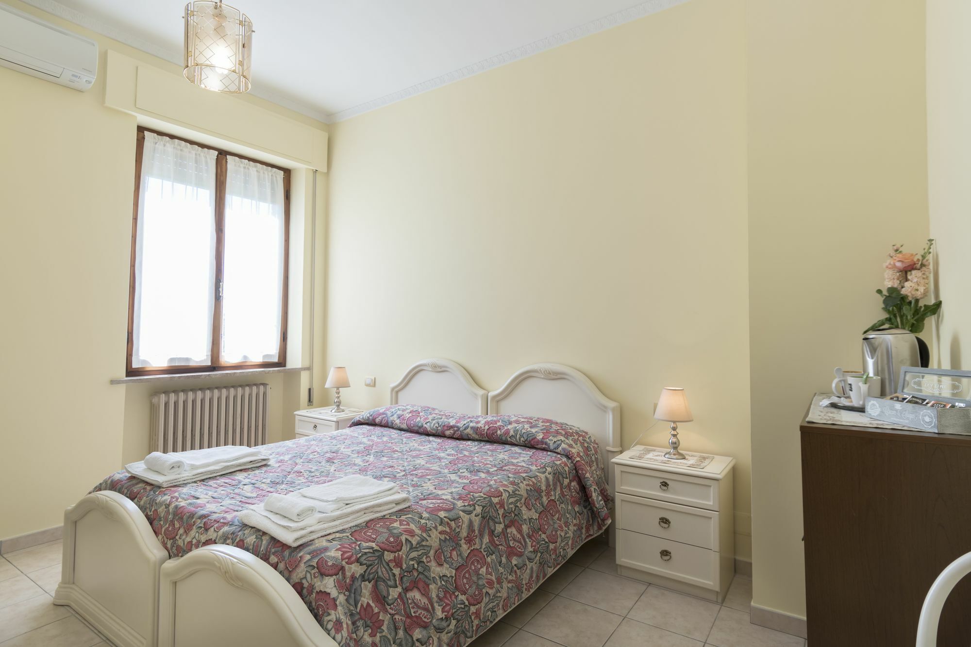 Camere Mariella Assisi Exterior foto